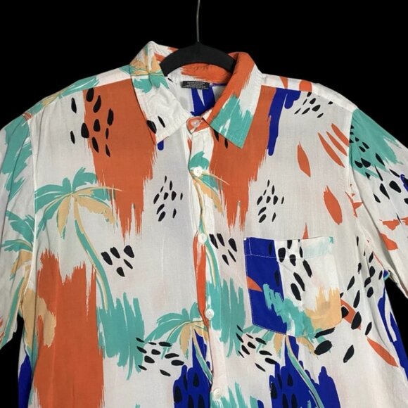 Fisher Crssd 2019 EDM DJ Merch Button Up Short Sleeve Printed Shirt Size XL - Picture 3 of 5